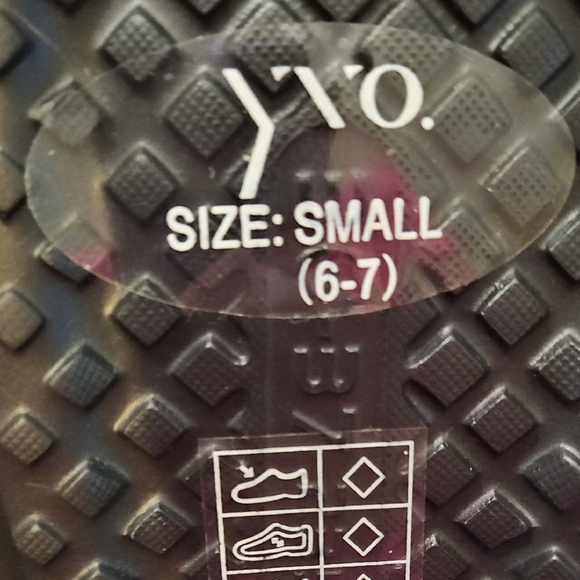 yvo Women's Black & Green Straps Clogs Cushioned Size 6-7 - Picture 7 of 9